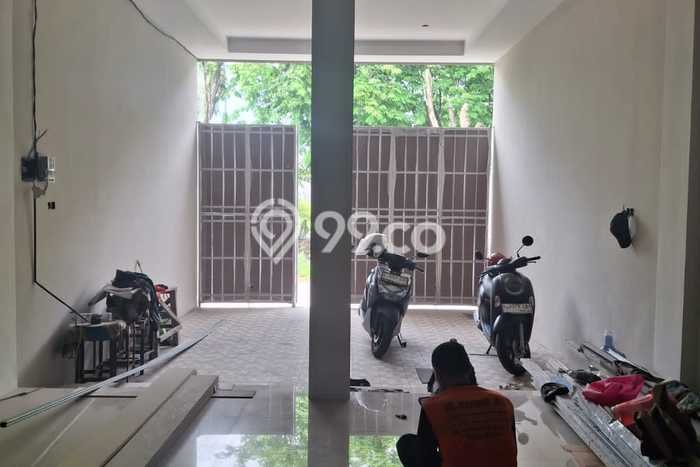 Untuk Dijual Komersial di Rungkut Surabaya LT 72m2 / LB 145m2 Untuk Dijual Komersial di Rungkut Surabaya LT 72m2 / LB 145m2
