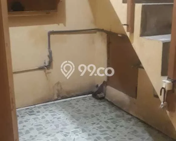 Lokasi terbaik! Rumah siap pakai dikontrakkan di Gubeng LB 264m2 Lokasi terbaik! Rumah siap pakai dikontrakkan di Gubeng LB 264m2