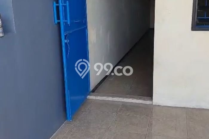 AREA BERKEMBANG! Ruko For Rent di , Luas 360m2m², Ready Operasional AREA BERKEMBANG! Ruko For Rent di , Luas 360m2m², Ready Operasional