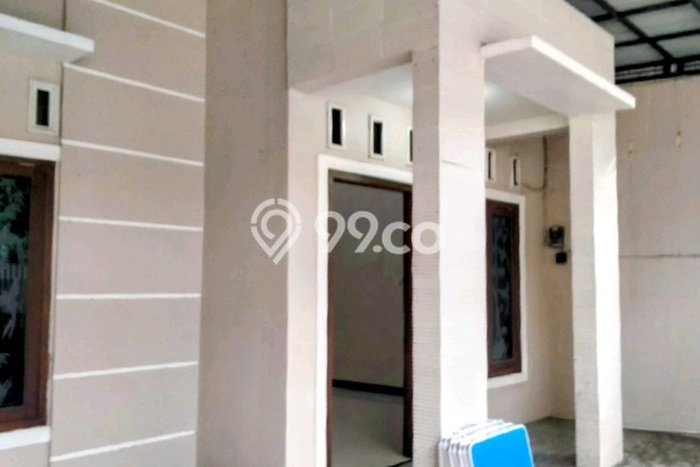 Rumah Strategis Modern Lb 105m2 di Buduran, Sidoarjo Rumah Strategis Modern Lb 105m2 di Buduran, Sidoarjo