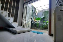 FEATURED! Rumah kawasan Sidoarjo, 2 KM, Area Premium, Luas 91m2m² Bangunan 180m2m² FEATURED! Rumah kawasan Sidoarjo, 2 KM, Area Premium, Luas 91m2m² Bangunan 180m2m²