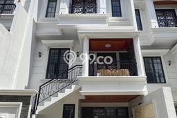 For Sale Rumah Elit Exclusive di Cilandak, Jakarta Selatan For Sale Rumah Elit Exclusive di Cilandak, Jakarta Selatan