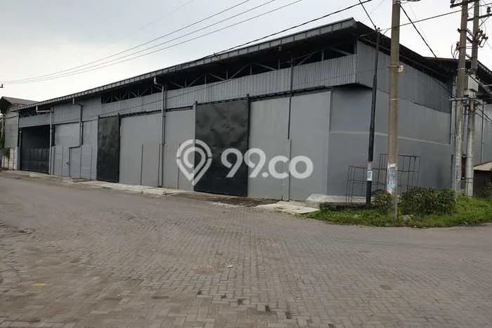 Unit Gudang Dijual di Benowo Surabaya Luas Bangunan 860m2 Unit Gudang Dijual di Benowo Surabaya Luas Bangunan 860m2
