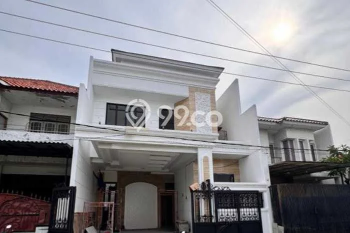 Siap Huni Hunian Elit 5 Kamar di Mulyorejo Dekat ke Mana Saja Siap Huni Hunian Elit 5 Kamar di Mulyorejo Dekat ke Mana Saja