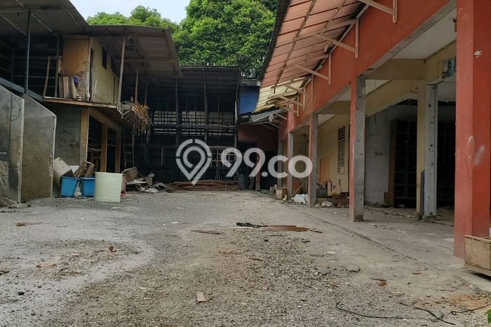 Lokasi Strategis! Dijual Komersial Bisnis di Pasar Minggu, Jakarta Selatan Kondisi Baik Lokasi Strategis! Dijual Komersial Bisnis di Pasar Minggu, Jakarta Selatan Kondisi Baik
