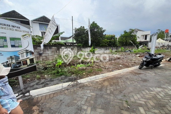 Rumah Modern LB/LT 37m2/57m2 Dijual Area Sambiroto, Semarang Rumah Modern LB/LT 37m2/57m2 Dijual Area Sambiroto, Semarang