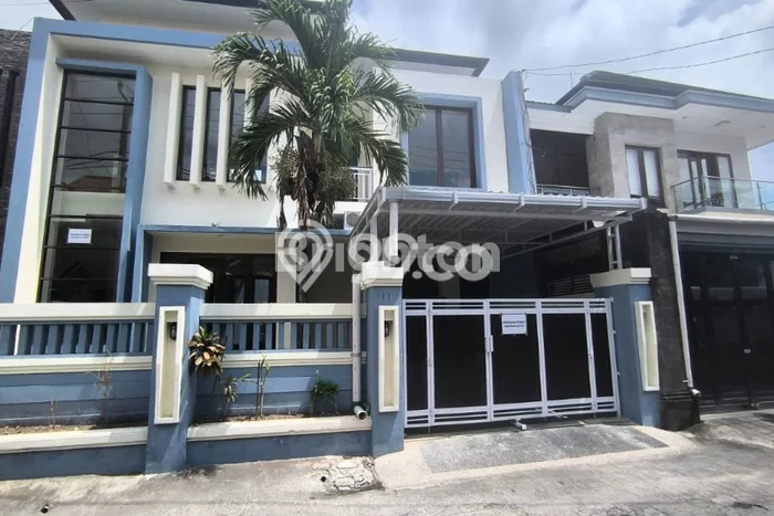 Disewakan segera rumah minimalis lokasi strategis 4 Kamar di Dauhpuri Kelod, Denpasar Disewakan segera rumah minimalis lokasi strategis 4 Kamar di Dauhpuri Kelod, Denpasar