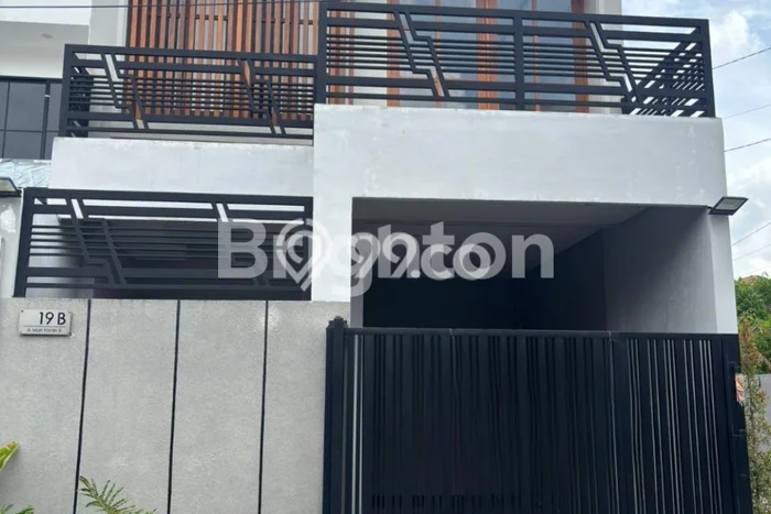 Disewakan Cepat Rumah Kondisi Bagus di Kawasan Panjer, Denpasar Disewakan Cepat Rumah Kondisi Bagus di Kawasan Panjer, Denpasar