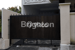 Rumah Cantik Siap Pakai Di Renon Luas 275m2 Aman Rumah Cantik Siap Pakai Di Renon Luas 275m2 Aman