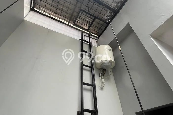 Rumah Mewah Siap Huni LT 120m2 di Kelapa Gading, Jakarta Utara Rumah Mewah Siap Huni LT 120m2 di Kelapa Gading, Jakarta Utara