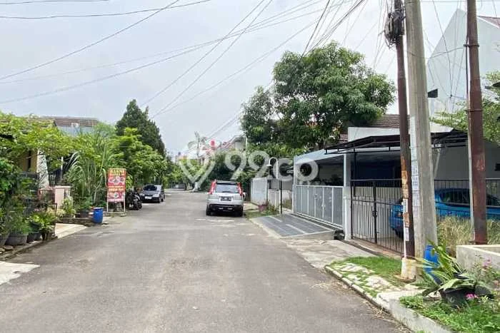 Rumah Luas Asri 4 KT Siap Pakai di Soekarno Hatta Bandung Rumah Luas Asri 4 KT Siap Pakai di Soekarno Hatta Bandung