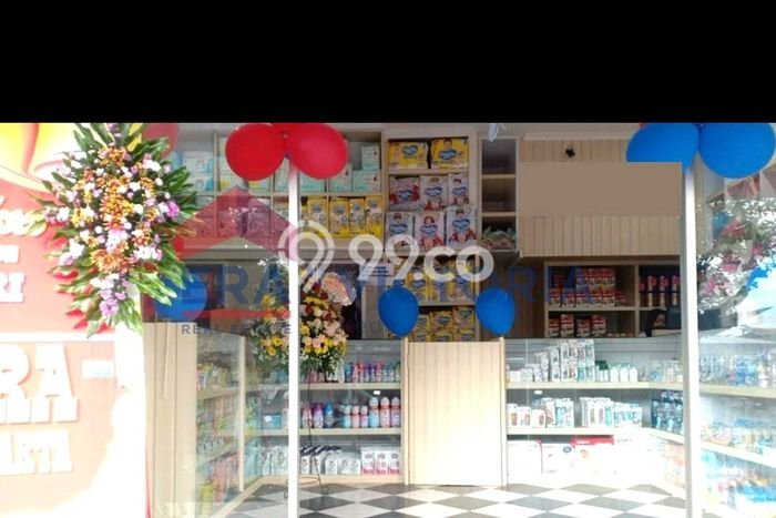 Ruko untuk Disewa di Pusat Kediri Luas Bangunan 120m2 Ruko untuk Disewa di Pusat Kediri Luas Bangunan 120m2