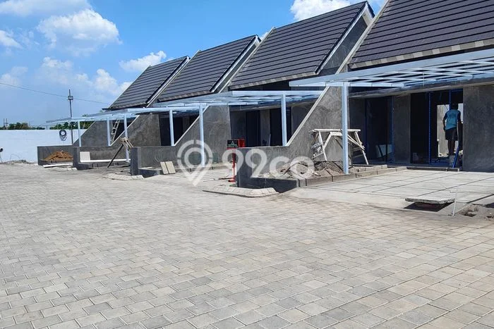 Rumah Sederhana Dijual Lokasi Wonoayu 2 Kamar dengan Luas Tanah 72m2 Rumah Sederhana Dijual Lokasi Wonoayu 2 Kamar dengan Luas Tanah 72m2