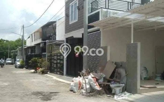 Rumah Modern 3 KT di Banyu Urip Surabaya Unfurnished Rumah Modern 3 KT di Banyu Urip Surabaya Unfurnished