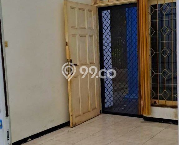 Rumah Luas Asri 4 KT Siap Pakai di Waru Surabaya Rumah Luas Asri 4 KT Siap Pakai di Waru Surabaya