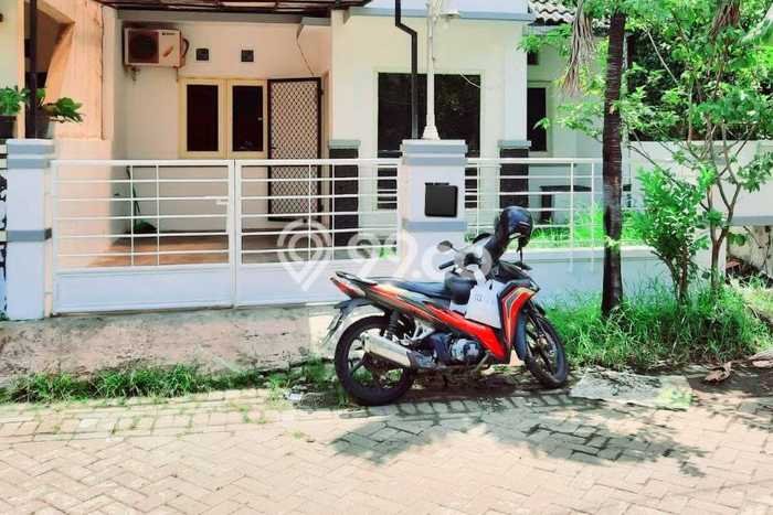 Rumah Minimalis 2 KT di Waru Surabaya Unfurnished Rumah Minimalis 2 KT di Waru Surabaya Unfurnished