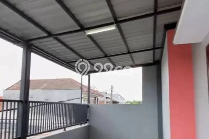 For Sale Hunian Rumah Terawat 4 KT di Babatan, Surabaya For Sale Hunian Rumah Terawat 4 KT di Babatan, Surabaya