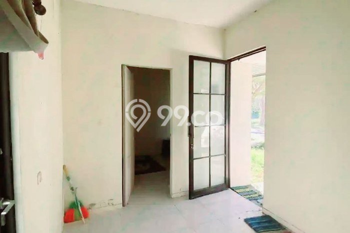 Dijual Rumah 2 Kamar Lokasi Ideal Bagus dan Strategis di Taman Dijual Rumah 2 Kamar Lokasi Ideal Bagus dan Strategis di Taman