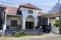 Rumah Modern Minimalis 3 KT Bisa Langsung Pindah di Mulyorejo Rumah Modern Minimalis 3 KT Bisa Langsung Pindah di Mulyorejo