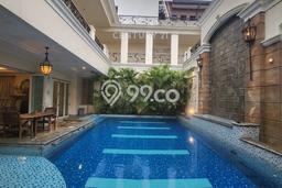 Hunian Mewah LB 1800m2 Siap Huni Desain Elegan di Pantai Indah Kapuk, Jakarta Utara Hunian Mewah LB 1800m2 Siap Huni Desain Elegan di Pantai Indah Kapuk, Jakarta Utara