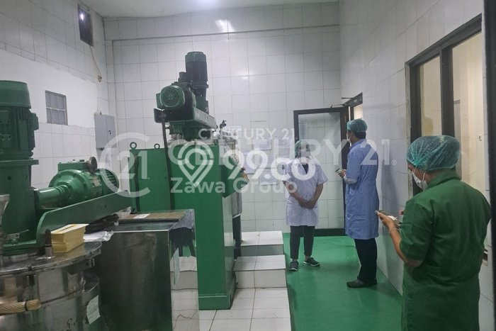 Dijual Pabrik Area Komersial Kawasan Curug, Luas 1800m2m², Jalan Raya Dijual Pabrik Area Komersial Kawasan Curug, Luas 1800m2m², Jalan Raya