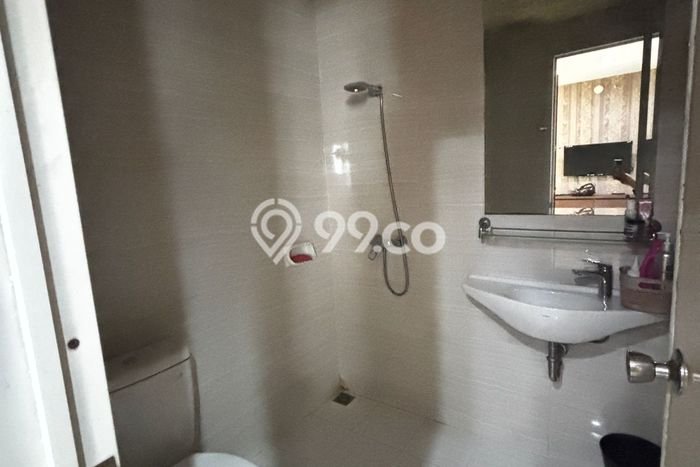 Apartemen Terawat Dijual di Jakarta Barat Spesifikasi 2 KT, 1 KM Apartemen Terawat Dijual di Jakarta Barat Spesifikasi 2 KT, 1 KM
