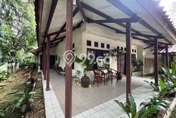 Rumah Mewah LB 265m2 Siap Huni Desain Elegan di Pondok Indah, Jakarta Selatan Rumah Mewah LB 265m2 Siap Huni Desain Elegan di Pondok Indah, Jakarta Selatan
