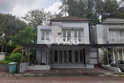 Disewakan! Rumah 5 Kamar Tidur &
3 Kamar Mandi di Bandung Kota, Bandung Disewakan! Rumah 5 Kamar Tidur &
3 Kamar Mandi di Bandung Kota, Bandung