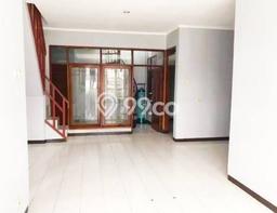 Disewakan Hunian Konsep Minimalis di Regol Bandung dengan 4 Kamar Disewakan Hunian Konsep Minimalis di Regol Bandung dengan 4 Kamar