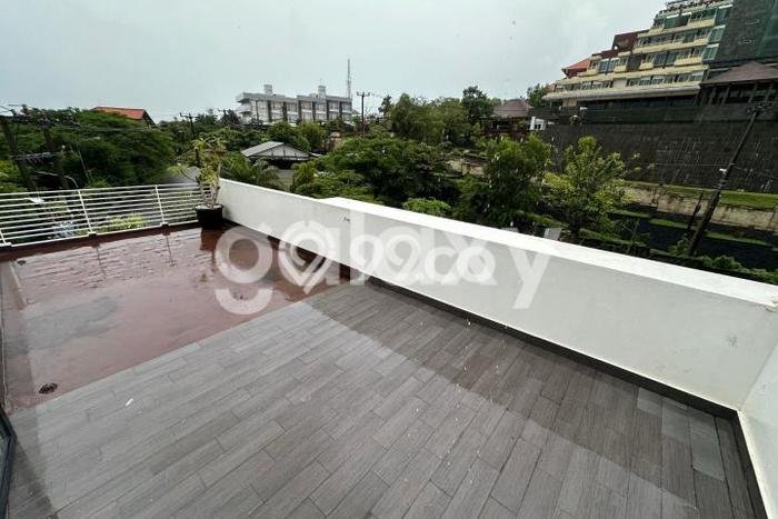 HARGA MENARIK! Vila di Kuta Selatan, Luas 120m2m², Area Premium dengan akses mudah HARGA MENARIK! Vila di Kuta Selatan, Luas 120m2m², Area Premium dengan akses mudah