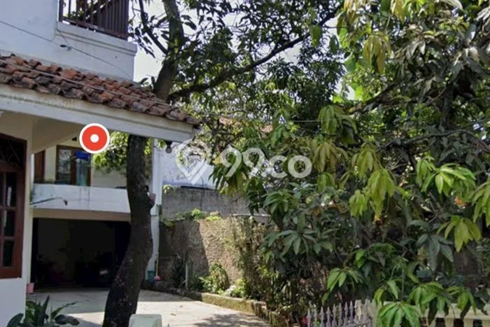 LIMITED OFFER! Rumah Berkualitas area Jatinangor, Luas 700m2m² Bangunan 500m2m² LIMITED OFFER! Rumah Berkualitas area Jatinangor, Luas 700m2m² Bangunan 500m2m²