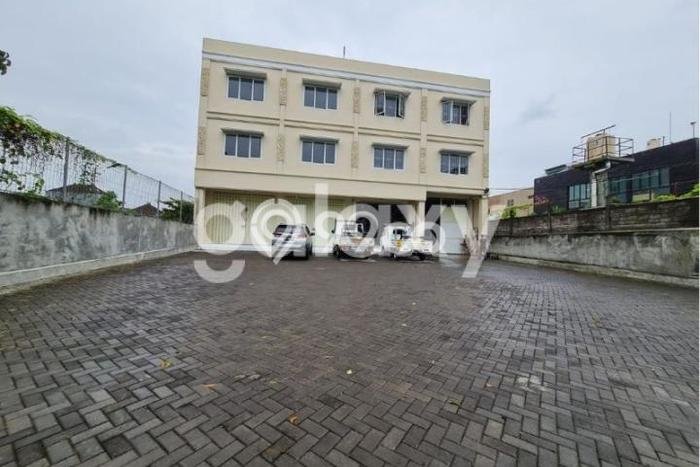 Ruko Disewakan Kawasan Kuta Utara, Luas 240m2m², Lokasi Premium, Siap Operasi Ruko Disewakan Kawasan Kuta Utara, Luas 240m2m², Lokasi Premium, Siap Operasi