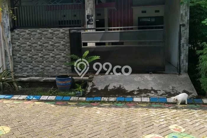 Rumah Bagus Siap Huni Di Sidoarjo Luas 100m2 Lokasi Strategis Rumah Bagus Siap Huni Di Sidoarjo Luas 100m2 Lokasi Strategis