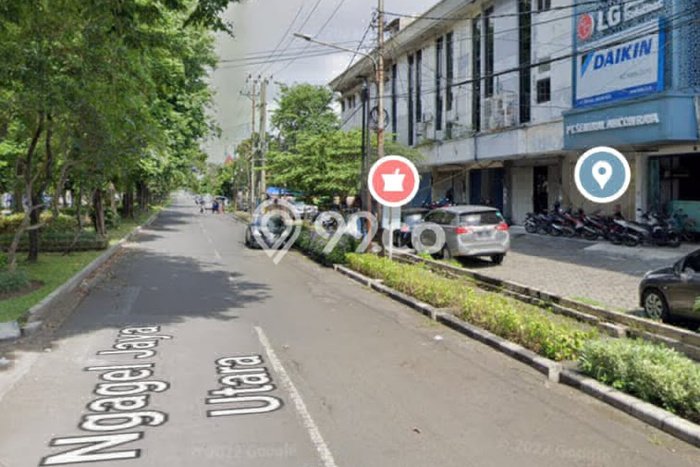 Ruko Dijual di Surabaya LT 110m2 & LB 380m2 Lokasi Terbaik! Ruko Dijual di Surabaya LT 110m2 & LB 380m2 Lokasi Terbaik!