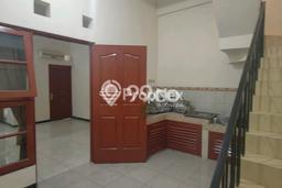 LOKASI PREMIUM! Rumah area Gedangan, 3 KT, Area Tenang, LT 120m2m² LB 90m2m² LOKASI PREMIUM! Rumah area Gedangan, 3 KT, Area Tenang, LT 120m2m² LB 90m2m²