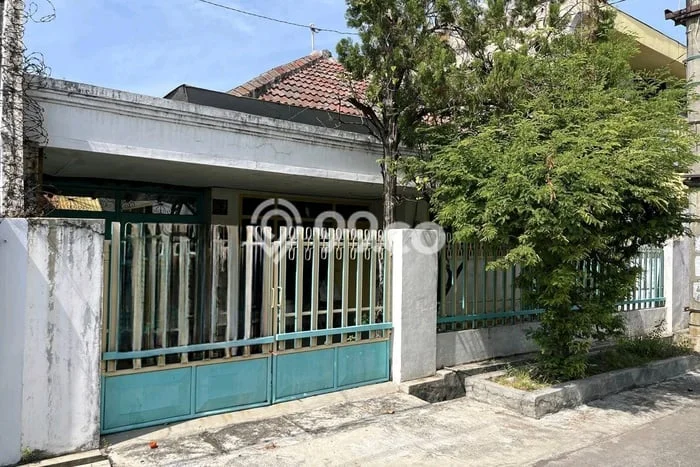 Rumah Strategis Minimalis Lb 120m2 di Purworejo, Pasuruan Rumah Strategis Minimalis Lb 120m2 di Purworejo, Pasuruan