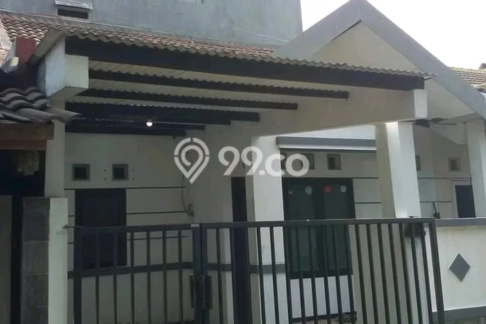 Dijual Cepat Rumah Bagus Siap Huni LB 126m2 di Sidoarjo, Sidoarjo Dijual Cepat Rumah Bagus Siap Huni LB 126m2 di Sidoarjo, Sidoarjo