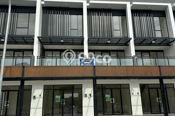 AREA BISNIS! Ruko Kawasan , Luas 270m2m², Akses Utama AREA BISNIS! Ruko Kawasan , Luas 270m2m², Akses Utama