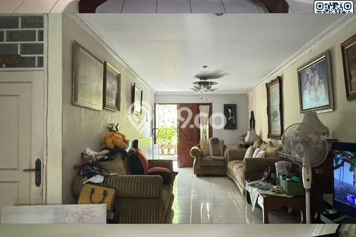 Jual Rumah Luas Megah Dengan View Cantik di Slipi, Jakarta Barat Jual Rumah Luas Megah Dengan View Cantik di Slipi, Jakarta Barat