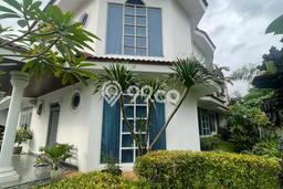 Dijual Hunian Mewah dengan Fasilitas Sekitar Komplit di Kebayoran Lama, Jakarta Selatan Dijual Hunian Mewah dengan Fasilitas Sekitar Komplit di Kebayoran Lama, Jakarta Selatan