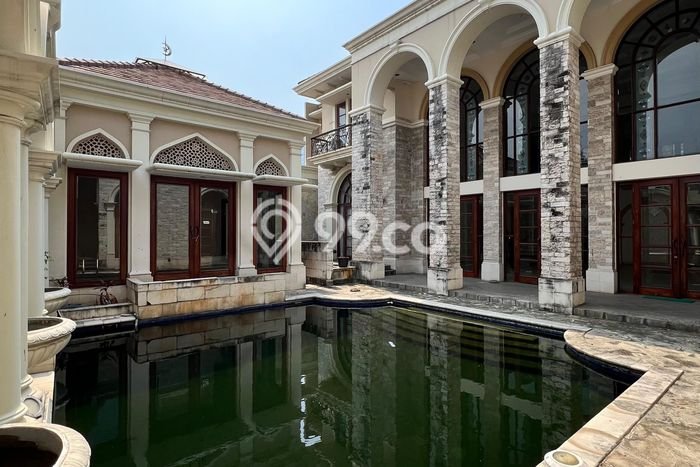 Dijual Rumah Luas Elegan Dengan View Eksklusif di patra kuningan, Jakarta Selatan Dijual Rumah Luas Elegan Dengan View Eksklusif di patra kuningan, Jakarta Selatan