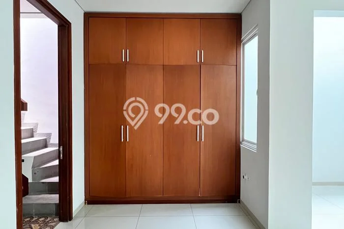 Rumah Luxury Modern Siap Huni di Kemang Jakarta Selatan Rumah Luxury Modern Siap Huni di Kemang Jakarta Selatan
