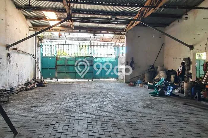Gudang Disewakan di Kawasan Ramai Sidoarjo, Sidoarjo Gudang Disewakan di Kawasan Ramai Sidoarjo, Sidoarjo