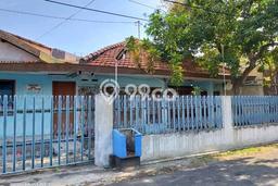 Rumah di Gubeng, Luas 250m2m², Bangunan 250m2m² Rumah di Gubeng, Luas 250m2m², Bangunan 250m2m²