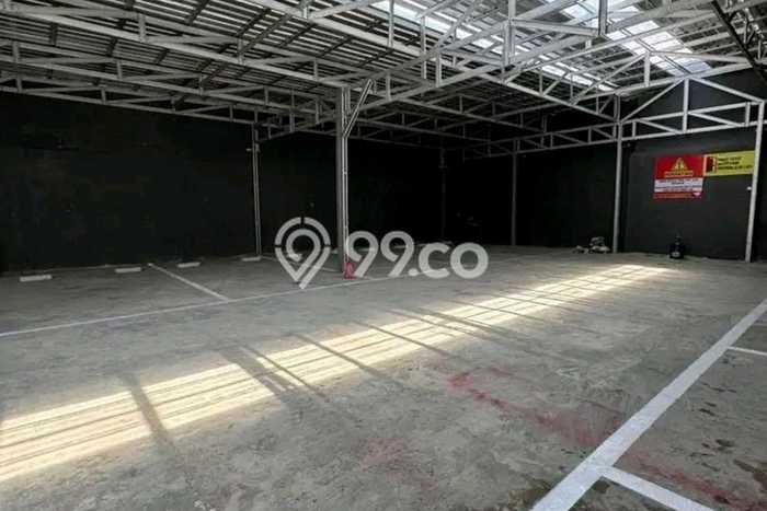 Gudang Bagus Dijual LB 270m2 Lokasi Strategis Surabaya Area Cocok untuk Berbisnis Gudang Bagus Dijual LB 270m2 Lokasi Strategis Surabaya Area Cocok untuk Berbisnis