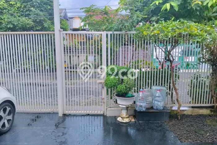 Rumah Modern Cantik 2 KT Bisa Langsung Pindah di Sidoarjo Rumah Modern Cantik 2 KT Bisa Langsung Pindah di Sidoarjo