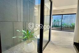 Dijual Rumah Luas Megah Dengan View Eksklusif di Citraland, Surabaya Dijual Rumah Luas Megah Dengan View Eksklusif di Citraland, Surabaya