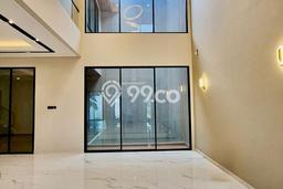 For Sale! Luxury House LT 264m2 Desain Elegan di Surabaya Kota For Sale! Luxury House LT 264m2 Desain Elegan di Surabaya Kota