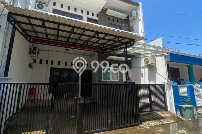 Dijual Kost Strategis di Kelapa Gading, Jakarta Utara 10 KT, 2 KM, Luas Bangunan 150m2 Dijual Kost Strategis di Kelapa Gading, Jakarta Utara 10 KT, 2 KM, Luas Bangunan 150m2