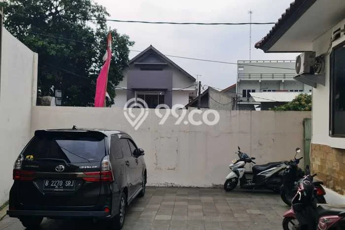 FOR RENT! Ruko di Tb Simatupang Cocok untuk Bisnis 180m2 FOR RENT! Ruko di Tb Simatupang Cocok untuk Bisnis 180m2
